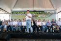 Governador discursando em cima do palco