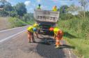  PR-424 entre Salto do Itararé e Siqueira Campos recebe serviços do DER/PR 
