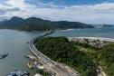 23 dias para a inauguração: mastros da Ponte de Guaratuba não têm mais andaimes