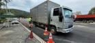 Balanças rodoviárias do DER/PR ajudam a fiscalizar excesso de carga de caminhões no Litoral