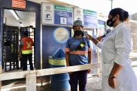 Chegou a vez dos trabalhadores portuários serem vacinados no Paraná. Foto: Cláudio Neves / Portos do Paraná