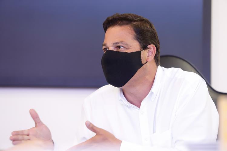 secretario Sandro Alex