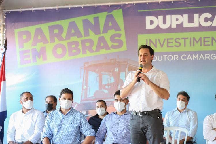 O governador Carlos Massa Ratinho Junior lanca a pedra fundamental das obras de duplicação da PR-323 entre Doutor Camargo e o Rio Ivaí, nesta quinta-feira (22) . 22/04/2021 - Foto: Geraldo Bubniak/AEN