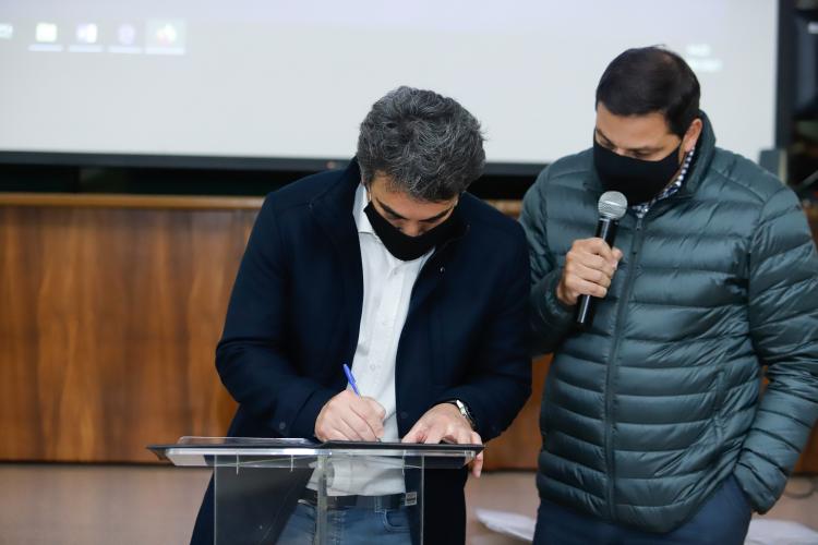 O DER/PR realizou nesta terça-feira (25) a fase de lances da licitação do projeto e da obra de duplicação da PR-317, entre Maringá e Iguaraçu, na região Noroeste. Fotos: Rodrigo Félix Leal / INFRA