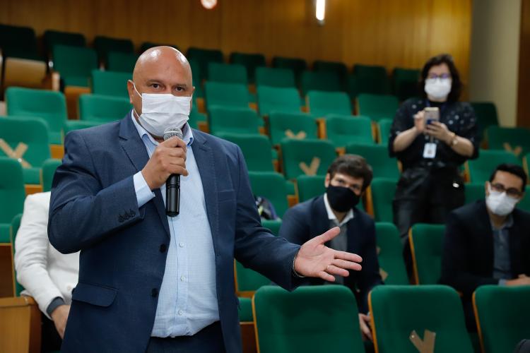 O DER/PR realizou nesta terça-feira (25) a fase de lances da licitação do projeto e da obra de duplicação da PR-317, entre Maringá e Iguaraçu, na região Noroeste. Fotos: Rodrigo Félix Leal / INFRA