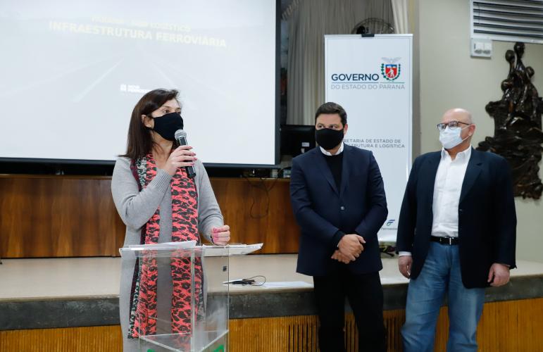 Foi realizado nesta terça-feira (15) o primeiro encontro de uma agenda de reuniões do Grupo de Trabalho do Plano Estadual Ferroviário com prefeitos dos municípios abrangidos pelo projeto da Nova Ferroeste. Foto: Rodrigo Félix Leal / INFRA