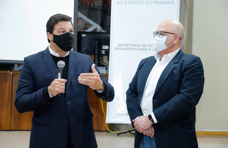 Foi realizado nesta terça-feira (15) o primeiro encontro de uma agenda de reuniões do Grupo de Trabalho do Plano Estadual Ferroviário com prefeitos dos municípios abrangidos pelo projeto da Nova Ferroeste. Foto: Rodrigo Félix Leal / INFRA