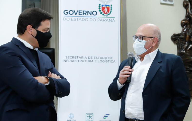 Foi realizado nesta terça-feira (15) o primeiro encontro de uma agenda de reuniões do Grupo de Trabalho do Plano Estadual Ferroviário com prefeitos dos municípios abrangidos pelo projeto da Nova Ferroeste. Foto: Rodrigo Félix Leal / INFRA