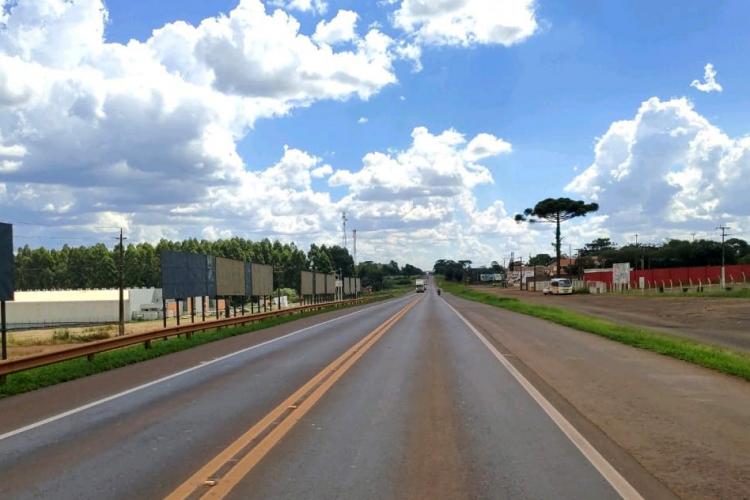 As obras de duplicação da BR-277 em Cascavel, na Região Oeste, vão começar na próxima terça-feira (20). O projeto consiste na ampliação de 5,81 quilômetros da rodovia, do km 574,4 ao km 580,2, entre o posto da Polícia Rodoviária Federal (PRF) e a Ferroeste. - Foto: DER