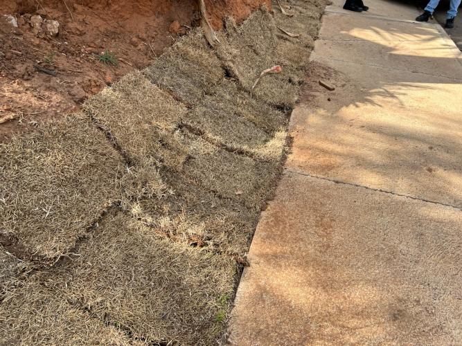 Pavimentação de trecho municipalizado da PR-151 em Sengés