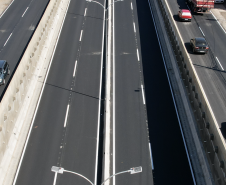 Segundo dados da CCR Rodonorte, a Avenida Souza Naves concentra um fluxo de 35 mil veículos por dia, chegando a 7 milhões de caminhões por ano. Foto: Rodrigo Félix Leal /InfraPR