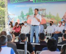 Com recursos da Secretaria de Estado da Infraestrutura e Logística, serão pavimentados uma área total de 8.658,23 metros quadrados das ruas Visconde de Guarapuava e Marechal Floriano Peixoto. Foto: Geraldo Bubniak/AEN