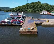 Uma nova empresa será responsável pela operação do ferry boat de Guaratuba, no Litoral, a partir da 0h01 desta quinta-feira (10). O diretor-geral do Departamento de Estradas de Rodagem (DER/PR), Fernando Furiatti, anunciou nesta quarta-feira (9) o contrato de caducidade com a atual concessionária que opera a travessia. Foto: Gabrielly Pontes/CGE