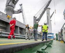 Porto de Paranaguá recebe navio com tecnologia sustentável Foto: Claudio Neves/Portos do Paraná