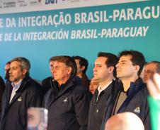 O governador Carlos Massa Ratinho Junior acompanhou nesta sexta-feira (03) o presidente da República, Jair Bolsonaro, em uma visita à obra da Ponte da Integração Brasil-Paraguai, em Foz do Iguaçu, na região Oeste.  Foto: José Fernando Ogura/AEN