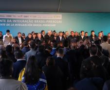 O governador Carlos Massa Ratinho Junior acompanhou nesta sexta-feira (03) o presidente da República, Jair Bolsonaro, em uma visita à obra da Ponte da Integração Brasil-Paraguai, em Foz do Iguaçu, na região Oeste.  Foto: José Fernando Ogura/AEN