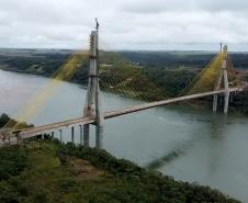 Ponte da Integração em Foz do Iguaçu tem 95,5% das obras concluídas -  Foto: DER/PARANÁ