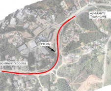 A obra de duplicação da Rodovia dos Minérios - PR 092, contempla a construção de novas pistas em pavimento de concreto, vias marginais, pontes, viadutos, passarela, calçadas e ciclovias no trecho entre Curitiba e Almirante Tamandaré, em uma extensão de 4,74 quilômetros. Foto: DER/PARANÁ