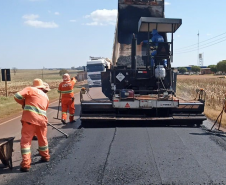 No Centro-Oeste, rodovia de Quarto Centenário recebe serviços de conservação -  Foto: DER/PARANÁ