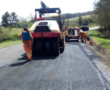 Governo executa reparos em 35 quilômetros de rodovia entre Cianorte e Araruna -  Foto: DER/PARANÁ