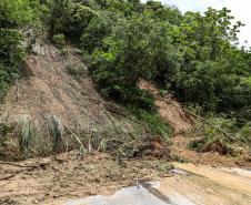 Após chuvas intensas, três rodovias do Litoral têm pontos com bloqueio Foto: Rodrigo Félix Leal / Seil