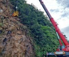 DER/PR avança em nova etapa da recuperação da encosta da BR-277 no Litoral - Foto: DER