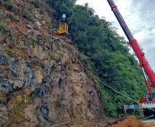 DER/PR avança em nova etapa da recuperação da encosta da BR-277 no Litoral - Foto: DER