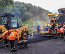 DER homologa investimento de R$ 27,7 milhões em rodovias dos Campos Gerais e Centro-Sul Foto: DER