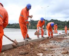 Obra na Rodovia dos Minérios tem avanços na construção de viadutos e pontes Foto: Rodrigo Félix Leal/SEIL-PR