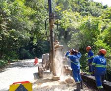 Obras emergenciais na Estrada da Graciosa avançam com contenção e sondagens Foto: DER