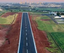 Ampliação da pista do aeroporto de Arapongas chega a 90% de execução Foto: DER