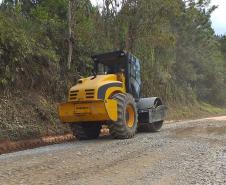 Vias rurais do Vale do Ribeira tem conservação garantida até 2025 Foto: DER-PR