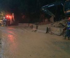 Estrada da Graciosa é bloqueada após deslizamento de terra no km 11 Foto: DER-PR