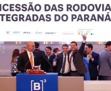 O leilão foi realizado nesta sexta-feira (25) na Bolsa de Valores, em São Paulo, e contou com a participação do governador Carlos Massa Ratinho Junior. Foto: Rodrigo Félix Leal / Seil