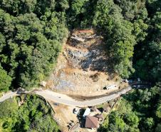 Obras na Graciosa avançam, e primeiros trechos podem ficar prontos este mês Foto: Rodrigo Félix Leal/SEIL