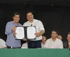 O governador Carlos Massa Ratinho Jr. participou da abertura da Efap - Exposição Feira Agropecuária e Industrial de Santo Antonio da Platina, onde participou da Assembleia Intinerante, recebeu prefeitos e lançou programa de melhorias para a região. Foto: Roberto Dziura Jr/AEN