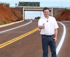 Com tráfego já liberado, novo contorno de Marechal Cândido Rondon recebe últimos serviços Foto: Rodrigo Félix Leal/SEIL