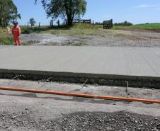 Pavimentação em concreto Da PRC-280 avança 1 Km por dia.  Palmas, 20/12/2021