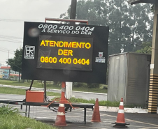 veículos de operação de tráfego rodoviário do DER/PR