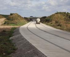 Palmas, 29 de março de 2023 - O governador Carlos Massa Ratinho Junior entrega a obra de revitalização da PRC-280, região Sudoeste. Foram restaurados 59,55 quilômetros (entre Palmas e a BR-153) com pavimento rígido de concreto.
