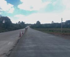 Obra de restauração de rodovia em concreto entre Palmas e Clevelândia chega a 75%