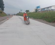 Obra de restauração de rodovia em concreto entre Palmas e Clevelândia chega a 75%