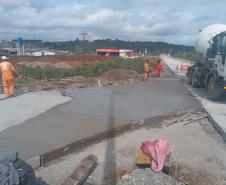Obra de restauração de rodovia em concreto entre Palmas e Clevelândia chega a 75%