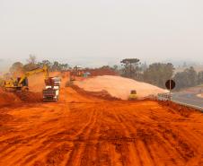 Na foto, obras no trecho entre Mauá da Serra e Antonina.