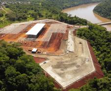 Obras na Perimetral Leste de Foz do Iguaçu