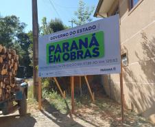 Placa "Paraná em obras"