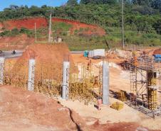 Obras de duplicação em concreto da Rodovia dos Minérios