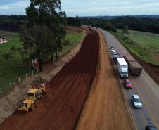 Obras de duplicação em concreto da PRC-466