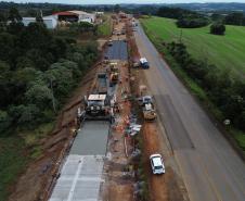 Obras de duplicação em concreto da PRC-466