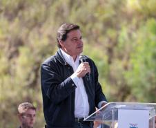 O governador Carlos Massa Ratinho Junior e o ministro dos Transportes, Renan Filho, participam nesta quarta-feira (18) do anúncio do início da duplicação do Contorno Norte de Curitiba.